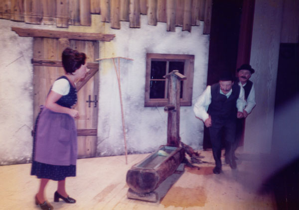 Theater_2011.08.31_1210_Veronika_1985_28.jpg