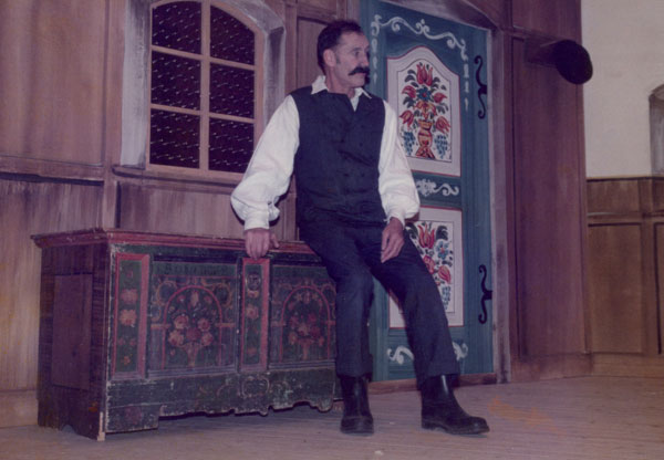 Theater_2011.09.01_1435_BauerAdria_1984_05.jpg