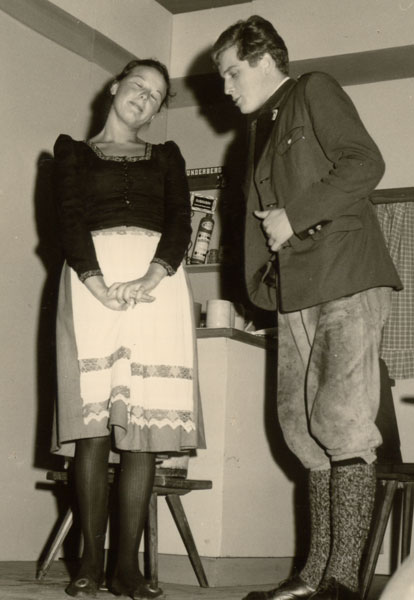 Theater_2011.09.14_2330_Schneuztiachl_24.jpg