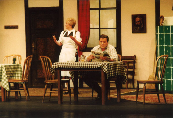 Theater_2011.09.30_0952_UhrZwolf_09.jpg